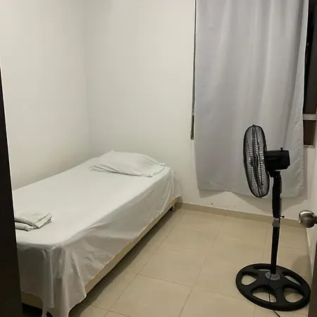 Apto De 3 Habitaciones Con Ventilador Y Parqueadero Comunal Valledupar Exterior photo